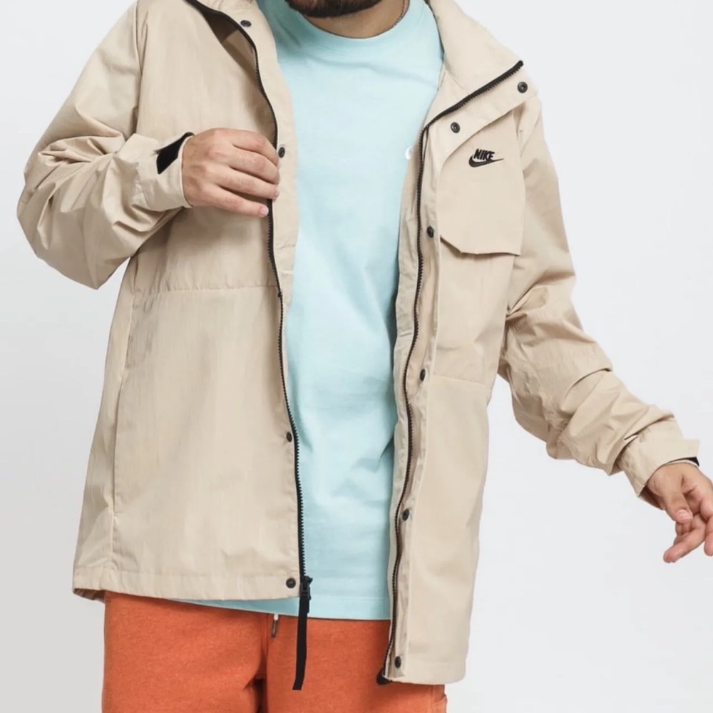 Nike Mens Sportswear Premium Essentials M65 Jacket Grain